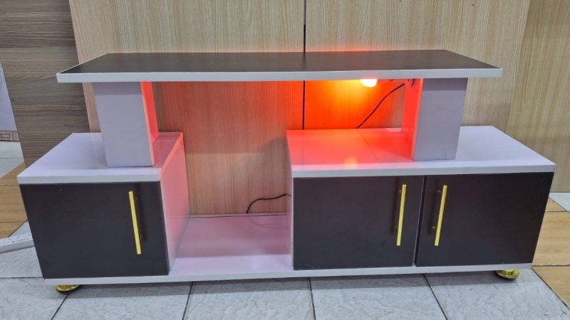 TV Stand 002